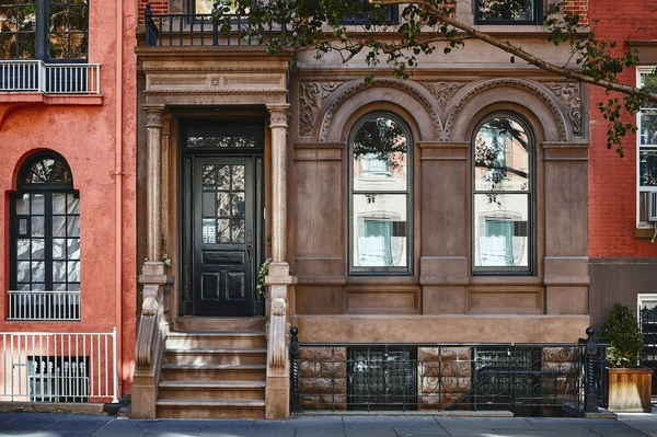 Why Choose a Brownstone Contractor in Queens?